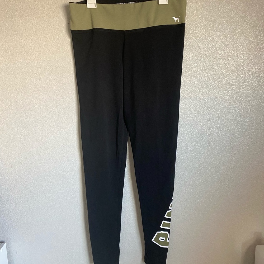 VICTORIAS SECRET PINK LEGGINGS